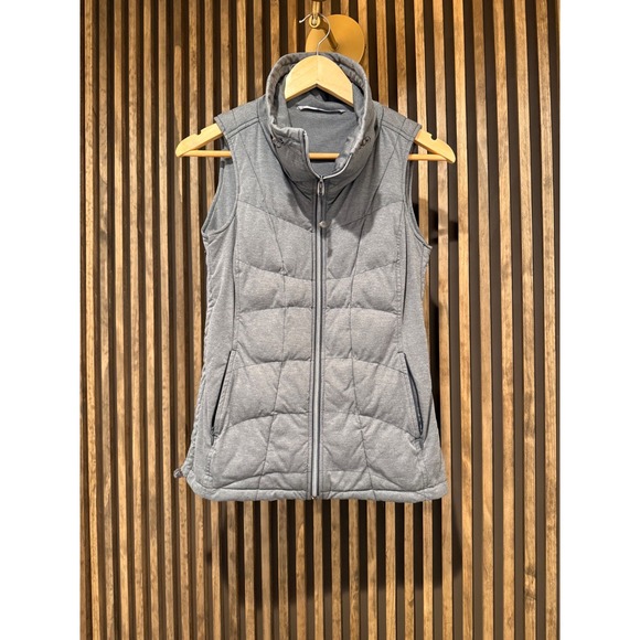 Athleta Women's Gray Quilted Puffer Vest Full Zip Sleeveless Jacket - Picture 1 of 4